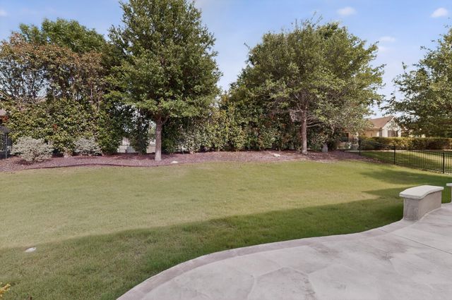8813 Bradford Street, Denton, TX 76207