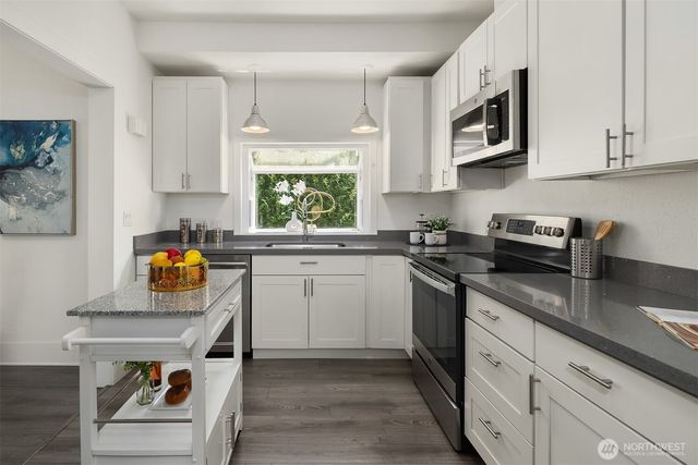 3943 S Orcas Street, Seattle, WA 98118
