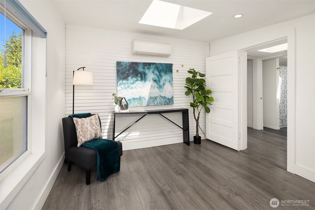 3943 S Orcas Street, Seattle, WA 98118