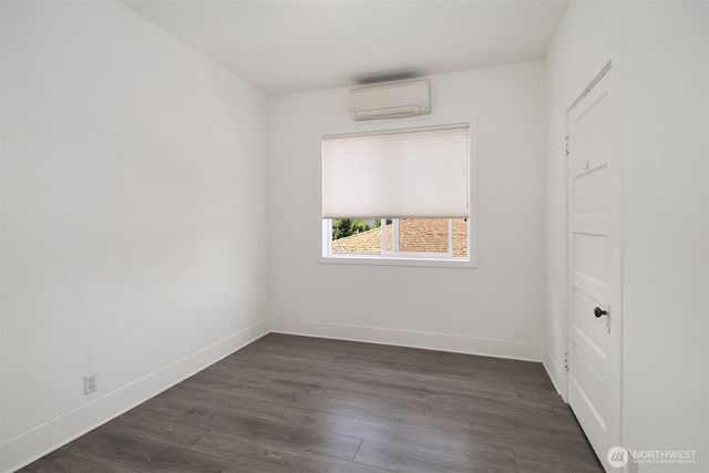 3943 S Orcas Street, Seattle, WA 98118