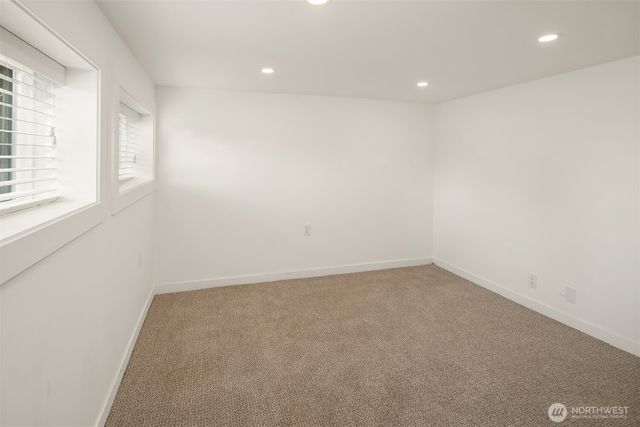 3943 S Orcas Street, Seattle, WA 98118