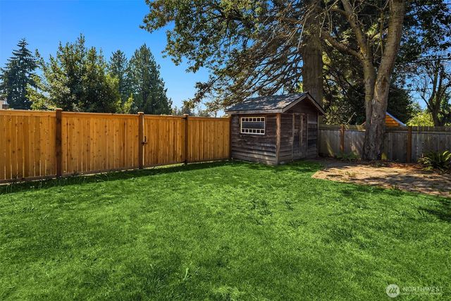 3943 S Orcas Street, Seattle, WA 98118