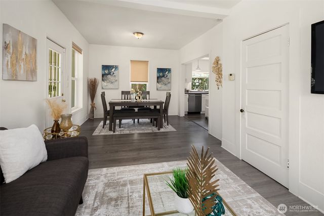 3943 S Orcas Street, Seattle, WA 98118