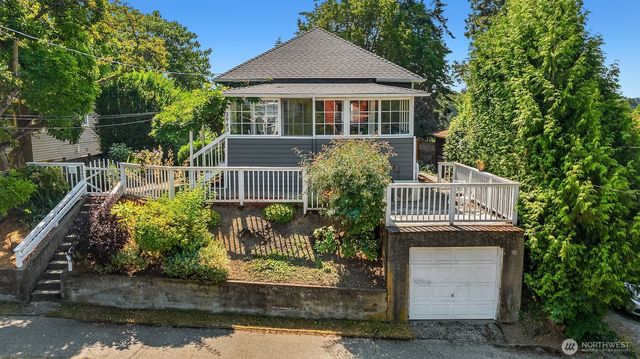 3943 S Orcas Street, Seattle, WA 98118