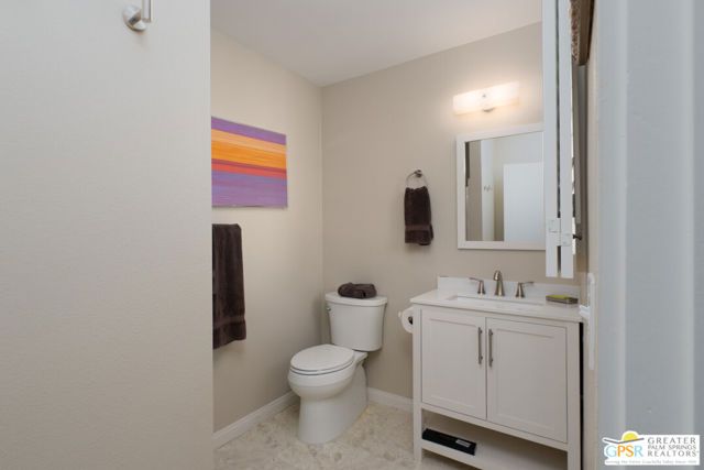 566 N Sunset Way, Palm Springs, CA 92262