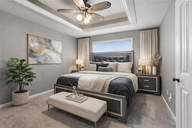 11104 N Belleview Avenue, Kansas City, MO 64155