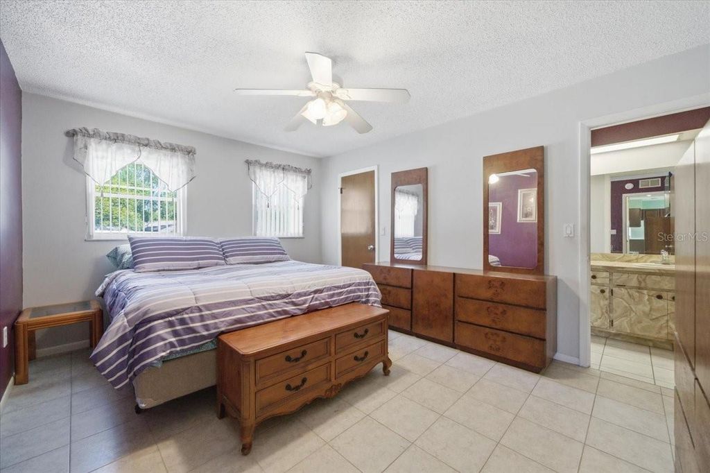 Image 9 of property listing at 6307 KINGWAY LANE, Spring Hill, FL 34608