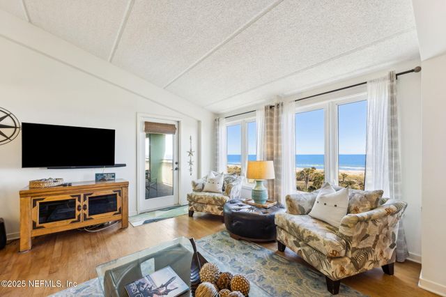 1334 SHIPWATCH Circle 1334, Fernandina Beach, FL 32034