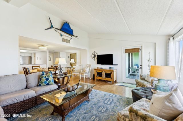 1334 SHIPWATCH Circle 1334, Fernandina Beach, FL 32034