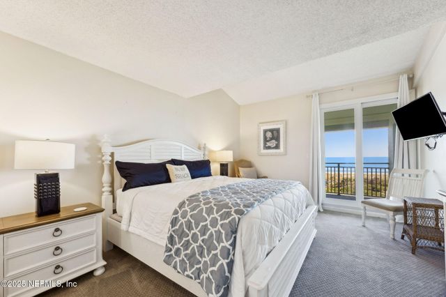 1334 SHIPWATCH Circle 1334, Fernandina Beach, FL 32034