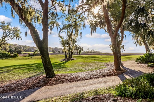 1334 SHIPWATCH Circle 1334, Fernandina Beach, FL 32034