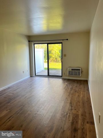 1338-C W WYOMISSING BLVD, Reading, PA 19609