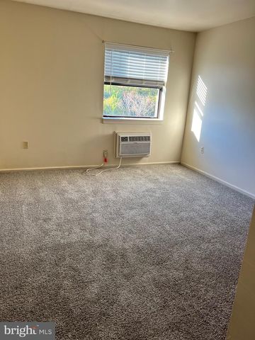 1338-C W WYOMISSING BLVD, Reading, PA 19609