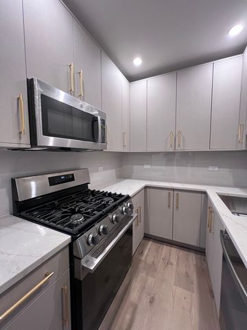 6508 N Richmond Street 1B, Chicago, IL 60645