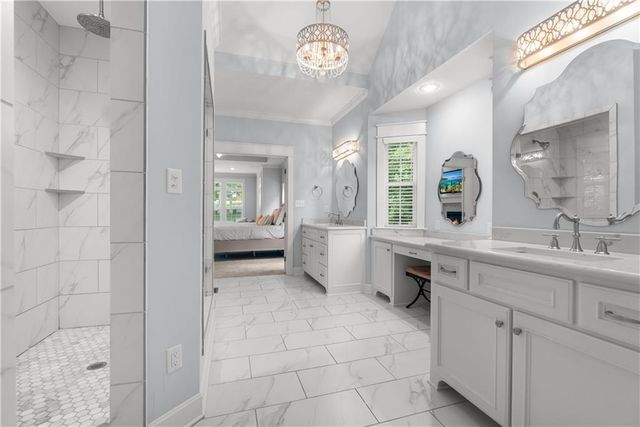 131 Anchor Drive, Lake Tapawingo, MO 64015