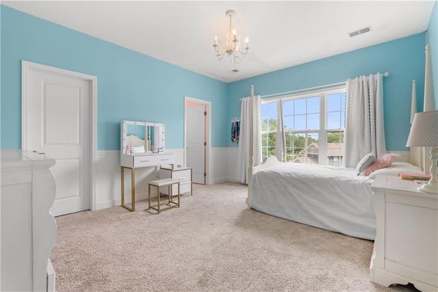 131 Anchor Drive, Lake Tapawingo, MO 64015