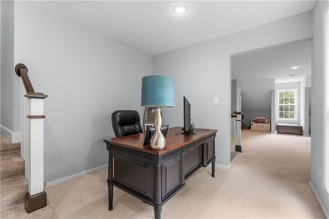 131 Anchor Drive, Lake Tapawingo, MO 64015
