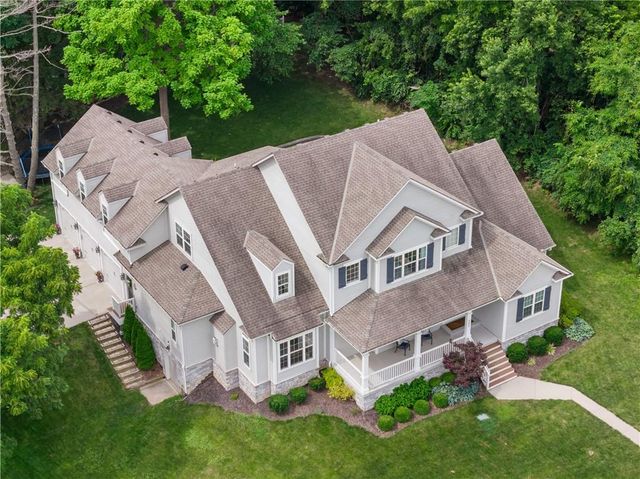 131 Anchor Drive, Lake Tapawingo, MO 64015
