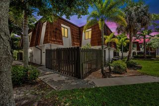2220 White Pine Circle B, Greenacres, FL 33415