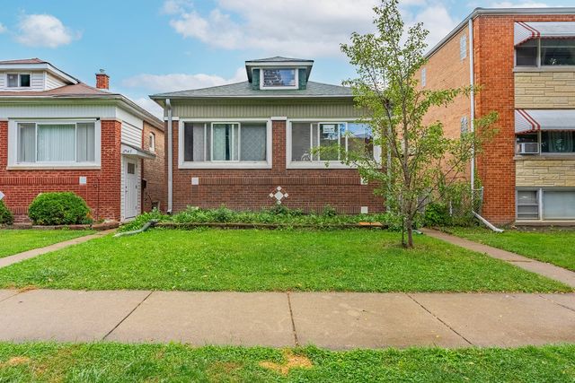 2541 N Mont Clare Avenue, Chicago, IL 60707