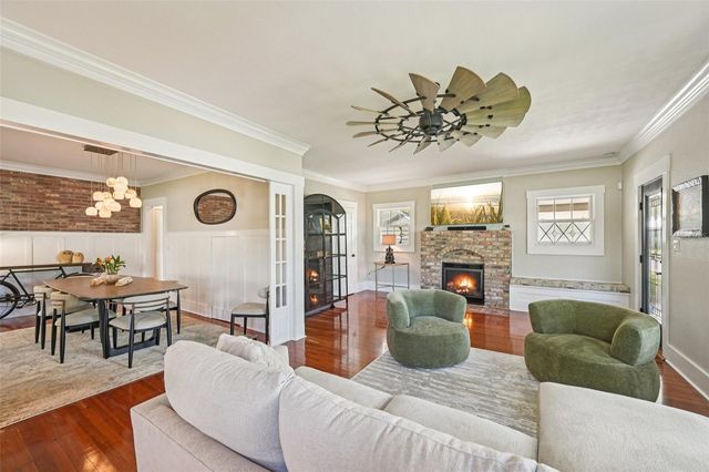 207 23RD STREET W, Bradenton, FL 34205