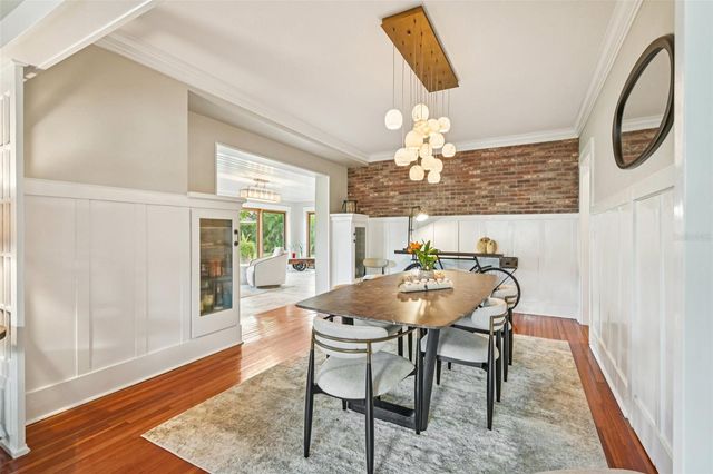 207 23RD STREET W, Bradenton, FL 34205