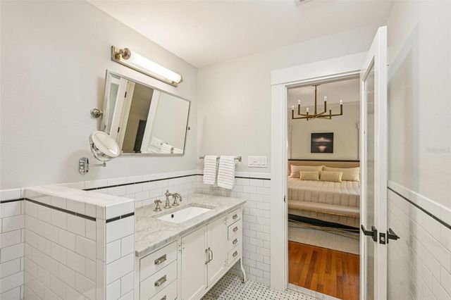 207 23RD STREET W, Bradenton, FL 34205