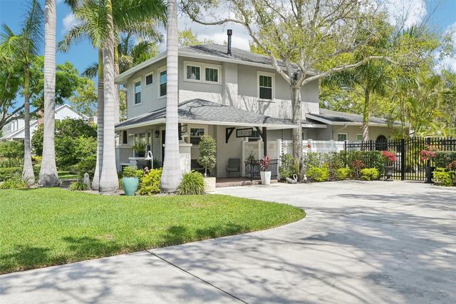 207 23RD STREET W, Bradenton, FL 34205