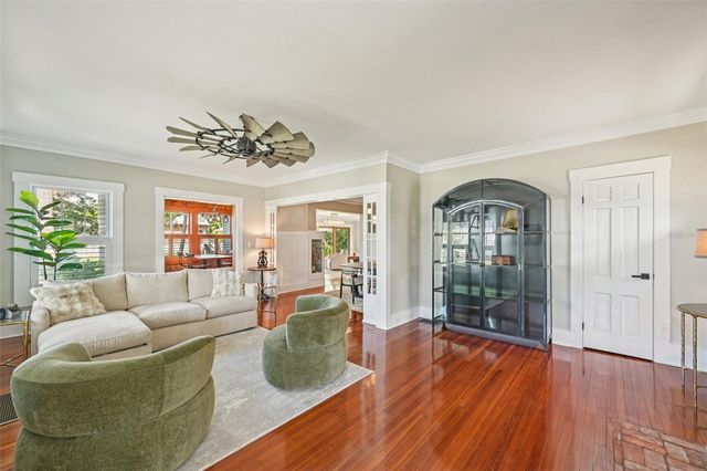 207 23RD STREET W, Bradenton, FL 34205