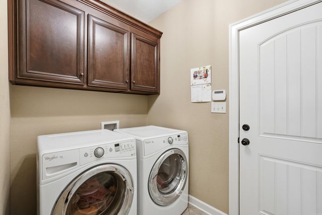 77 Oak Tree Circle, Conway, AR 72032