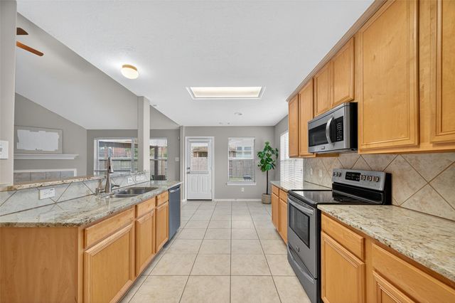 12842 Cooper Breaks Drive, Humble, TX 77346