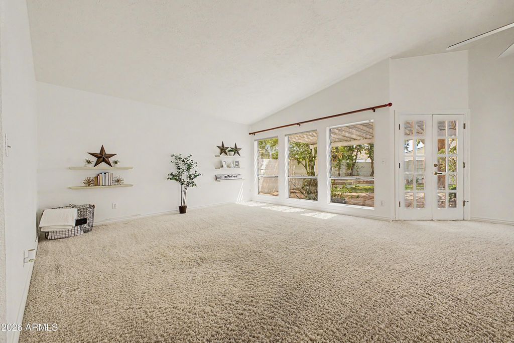 601 W FELLARS Drive, Phoenix, AZ 85023 — photo 3