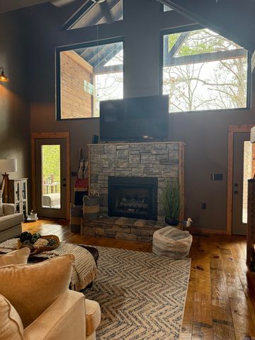 360 Kustrin Drive, Drasco, AR 72530