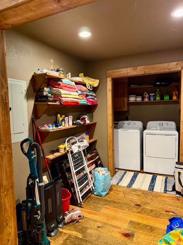 360 Kustrin Drive, Drasco, AR 72530