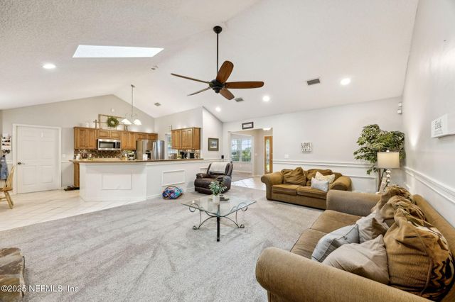 97535 PIRATES POINT Road, Yulee, FL 32097