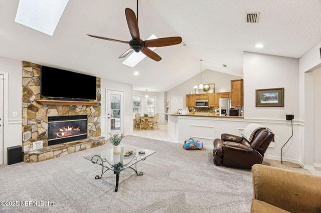 97535 PIRATES POINT Road, Yulee, FL 32097