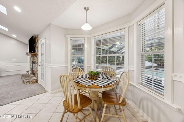 97535 PIRATES POINT Road, Yulee, FL 32097