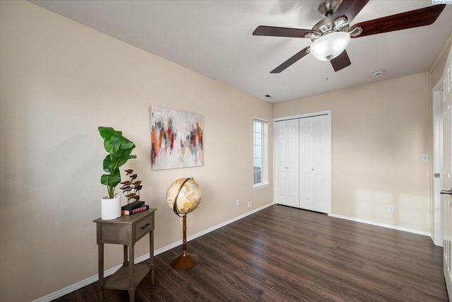 2510 W 35th Avenue, Kennewick, WA 99352