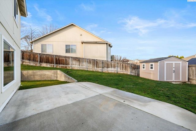 2510 W 35th Avenue, Kennewick, WA 99352