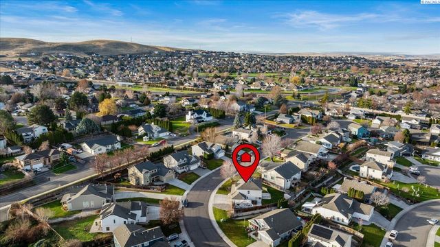 2510 W 35th Avenue, Kennewick, WA 99352