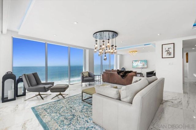 1830 Avenida Del Mundo 1210, Coronado, CA 92118
