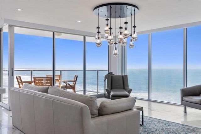 1830 Avenida Del Mundo 1210, Coronado, CA 92118