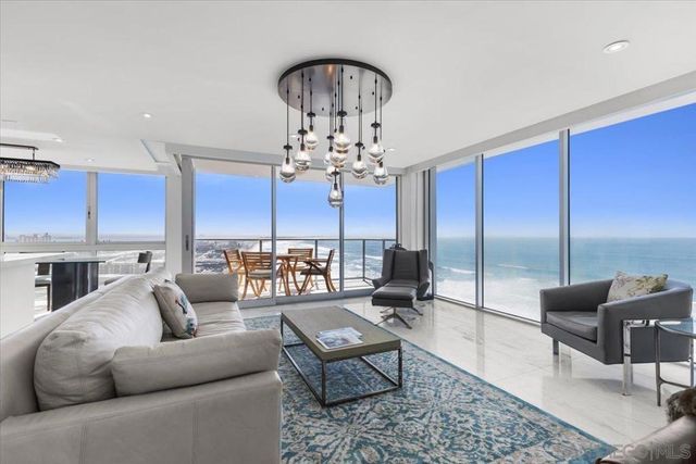 1830 Avenida Del Mundo 1210, Coronado, CA 92118