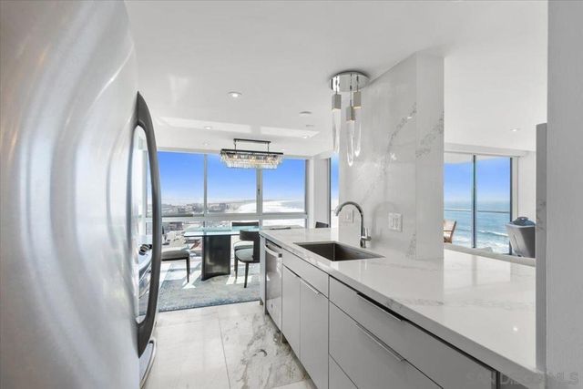 1830 Avenida Del Mundo 1210, Coronado, CA 92118