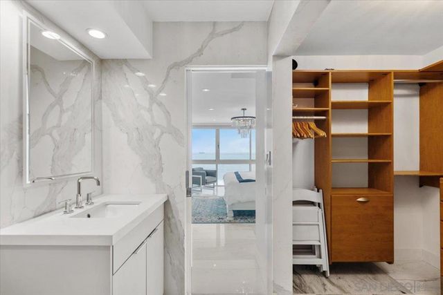 1830 Avenida Del Mundo 1210, Coronado, CA 92118