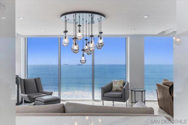 1830 Avenida Del Mundo 1210, Coronado, CA 92118