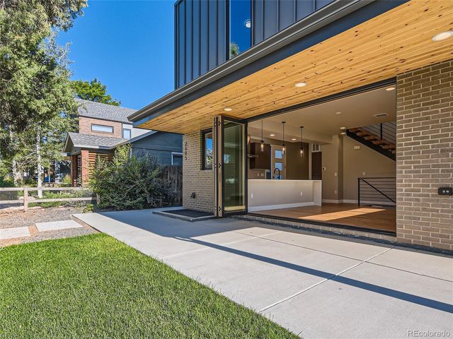 2605 W 40th Avenue, Denver, CO 80211