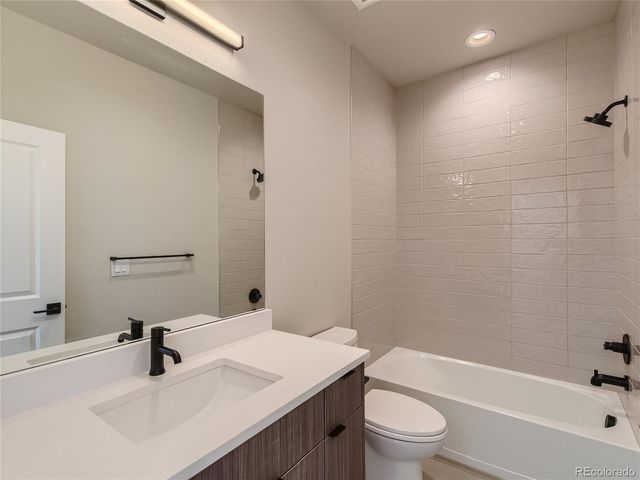 2605 W 40th Avenue, Denver, CO 80211
