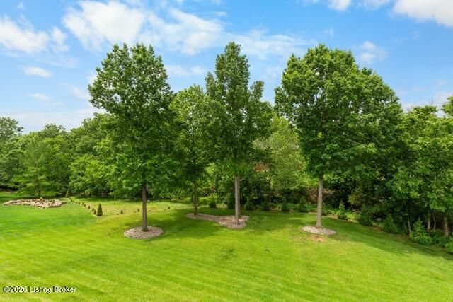 19004 Long Grove Way, Louisville, KY 40245