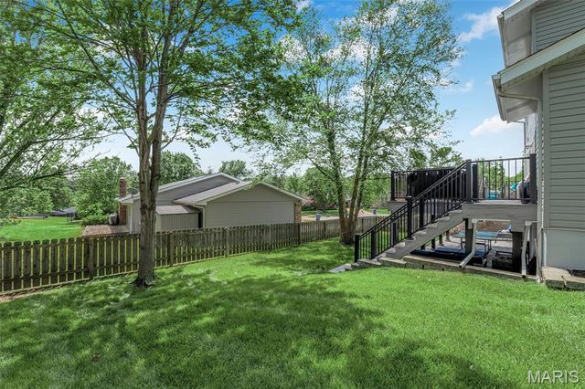 11 Foxcliff Court, Ballwin, MO 63011